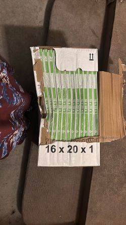 (12) 16 X 20 X 1 Pleated Air Filters 