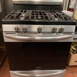 Frigidaire Gallery Gas Stove