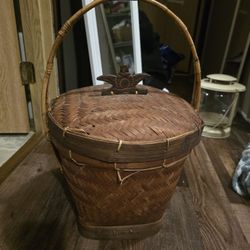 Vintage Basket With Lid