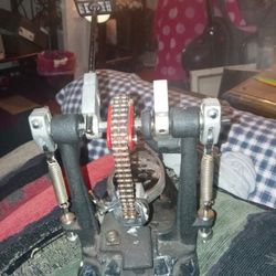 Used Pearl Bass Drum Pedal Single Bass Drum Pedal