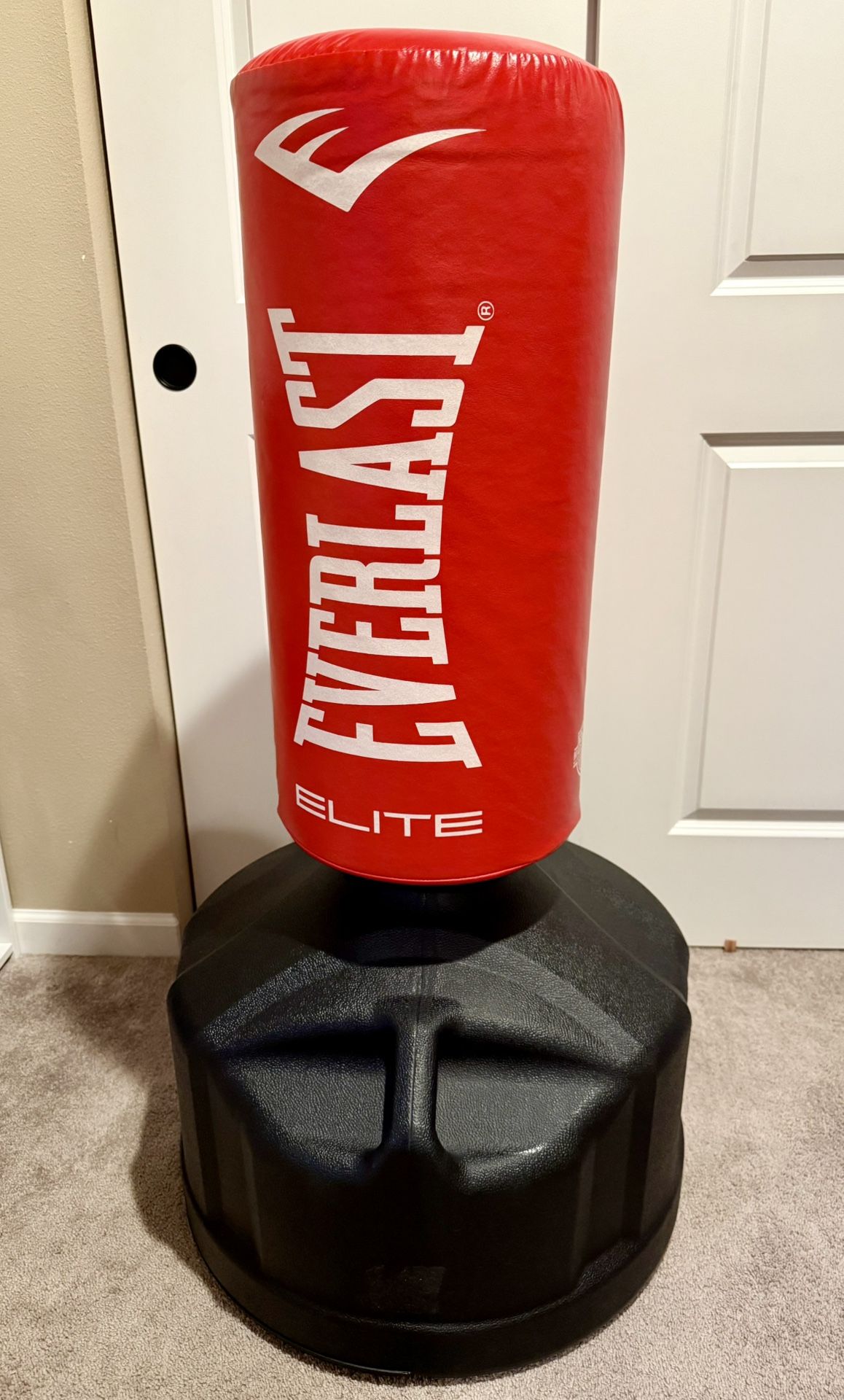 Everlast Free Standing Punching Bag - Indoor Rounded Heavy Duty Fitness Training Heavy Bag