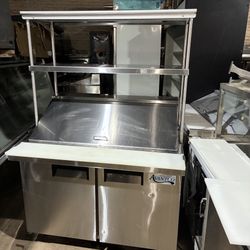 4 ft prep table refrigerator 