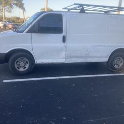 1997 Isuzu NPR