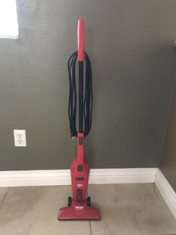 Dirt Devil Versa Clean