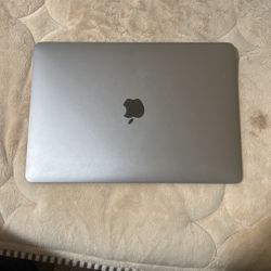 13 in. MacBook Air  (broken LED screen) 