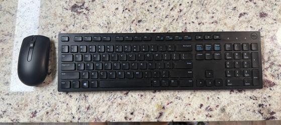 Dell Wireless Keyboard + Mouse Combo