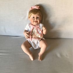 Ashton Drake “Cute As A Button” Doll.  From 1(contact info removed)  Doll Of The  Year Award.  Still Have The Original Box. Doll Is approx. 1 Foot Tal