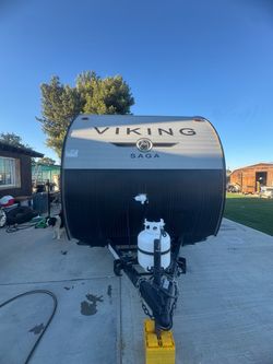 2022 Viking saga 50th anniversary edition travel trailer in Victorville ca