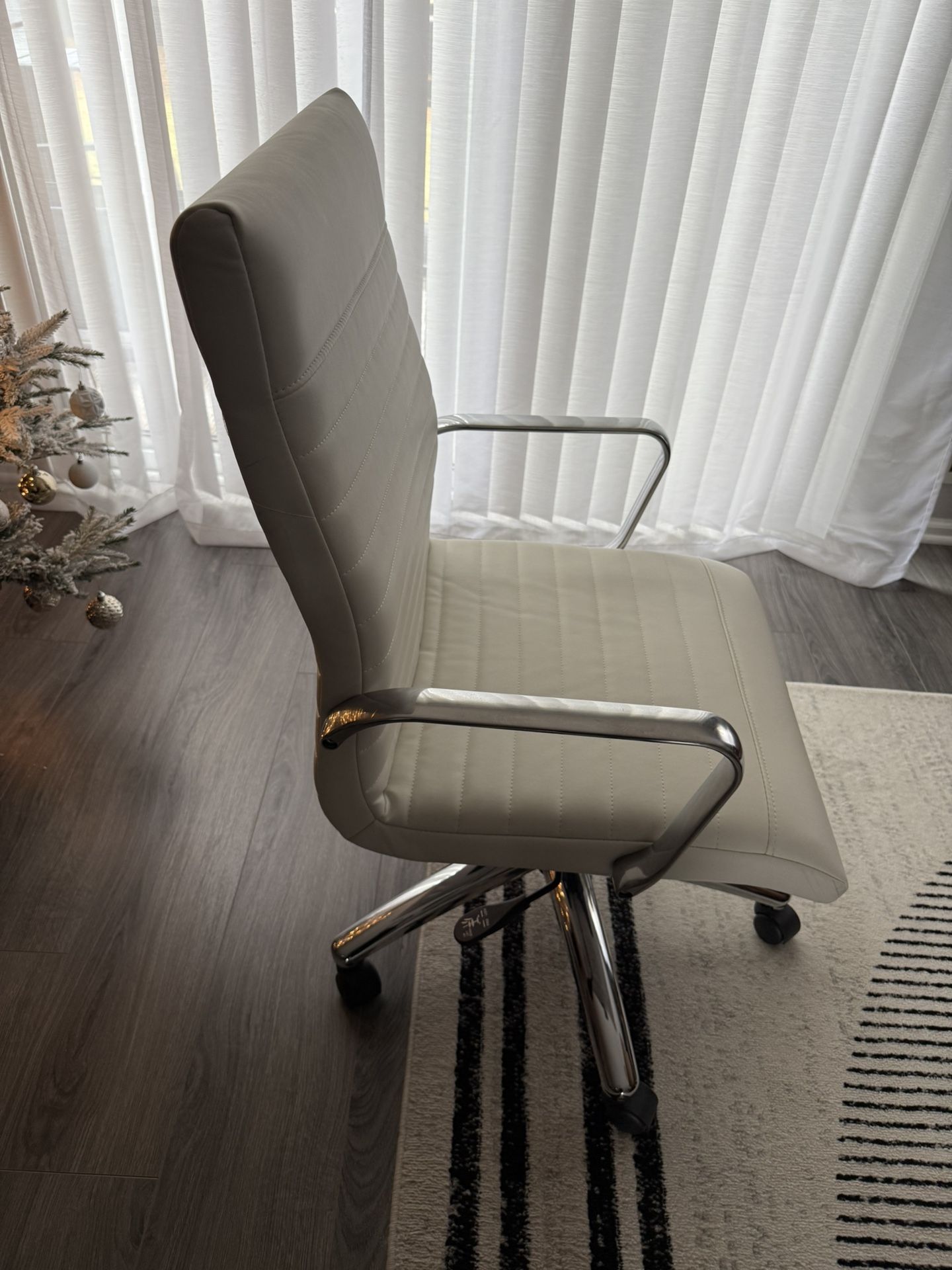White Leather Office Chair