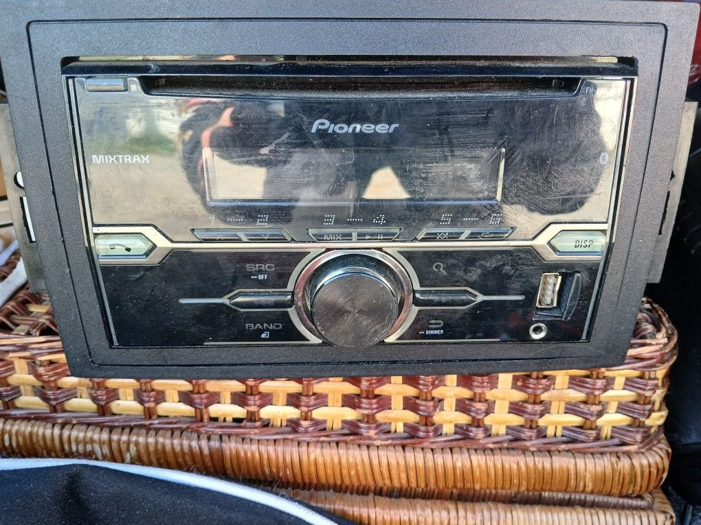 Pioneer Radio Deck
