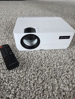 Vankyo - Leisure 470 Pro Native 1080P Wireless Single LCD Mini Projector