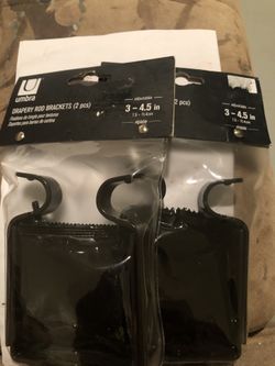 Set of 2 drapery brackets