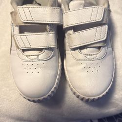 Girls Pumas Size 12.5