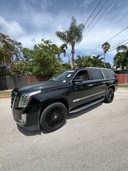 2017 CADILLAC ESCALADE