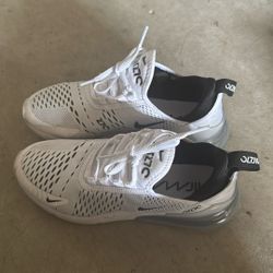 Women’s Nike Air Max 270