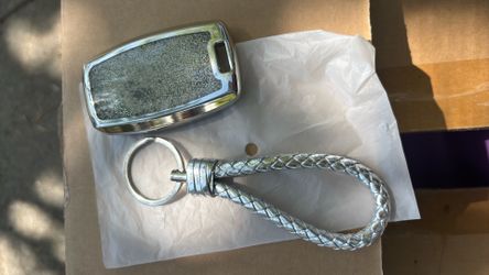 Kia Seltos key fob cover with woven key chain