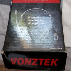 Wireless Headset With Microphone