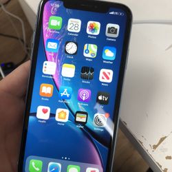 iPhone XR unlocked 64GB