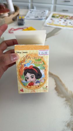 Disney princess figure miniso