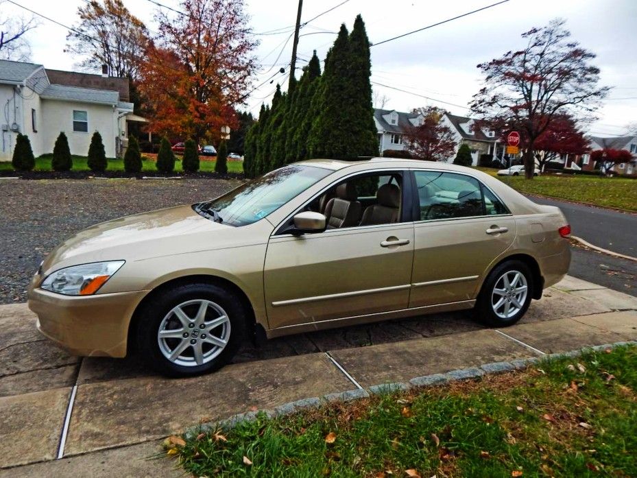2OO4 Honda Accord