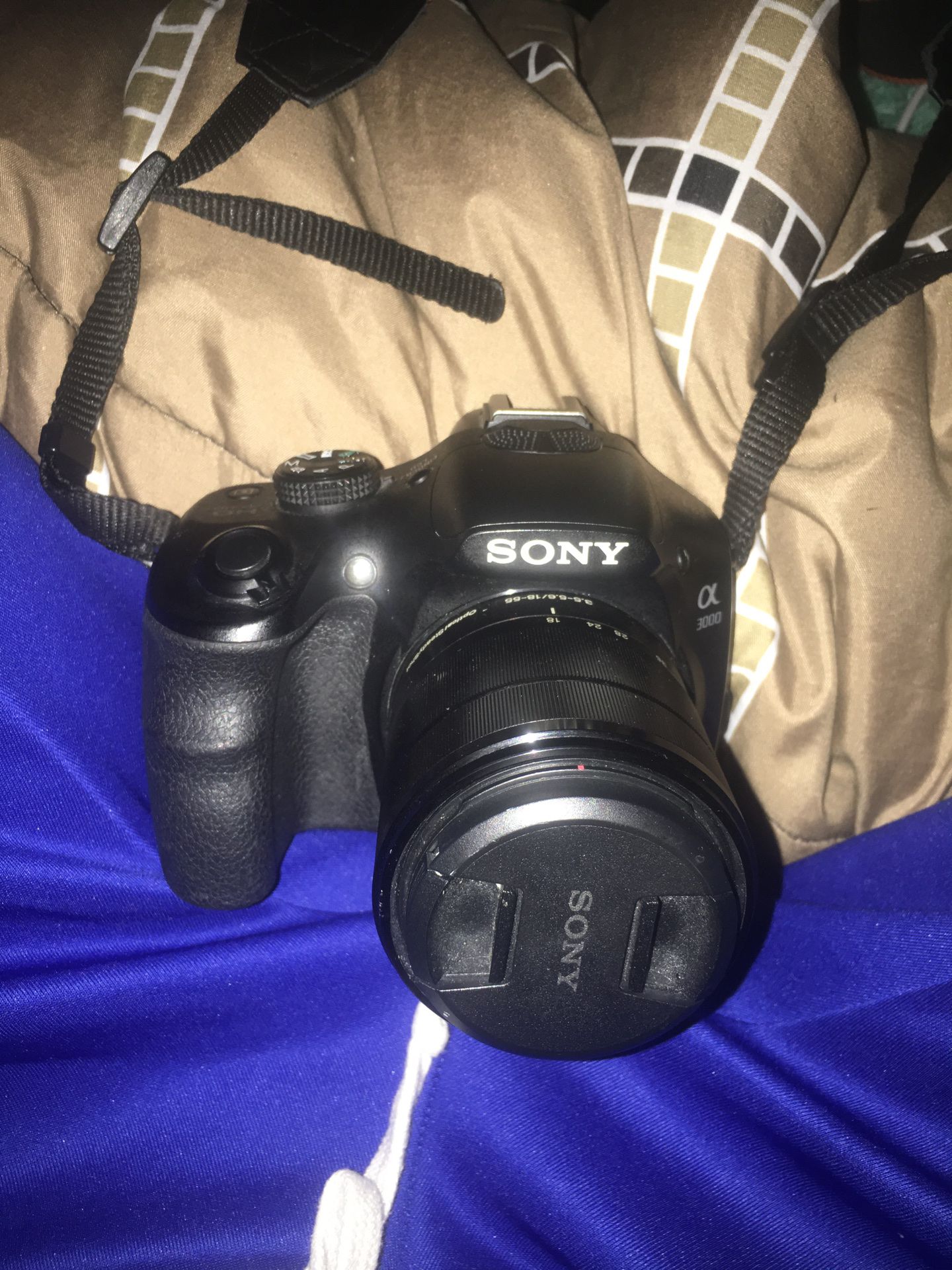 A Sony hd cx 3000 camera in great condition opened but never used it had it for about 2 months