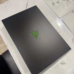 RAZER BLADE 16 4090