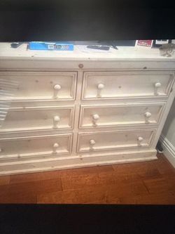 Farmhouse style dresser