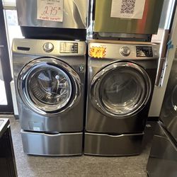 Samsung Front load washer & Electric Dryer set W Pedestal in excellent condition with 4 Months Warranty 