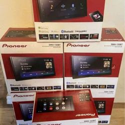 Sale * Estereos de Pantalla , Bluetooth* ALarmas * Bocinas Etc 