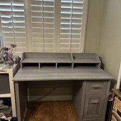 grey desk 