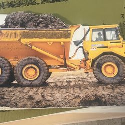 DK Eyewitness: Articulated Dump Truck – Heavy Equipment Photo Reference (Damaged Copy)