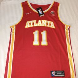 Atlanta Hawks Jersey/ Red / Young — Large 