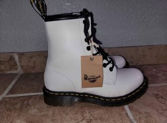 White Dr.Martens