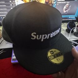 Supreme Wind stopper New Era 7 3/4