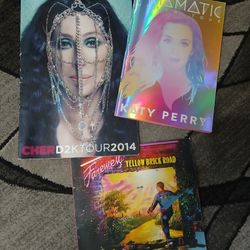 Cher Katy Perry Tour Books ICONIC POP COLLECTIBLES 🔥VERY HOT!🔥 