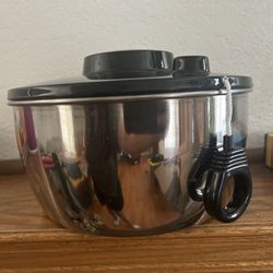 SALAD SPINNER