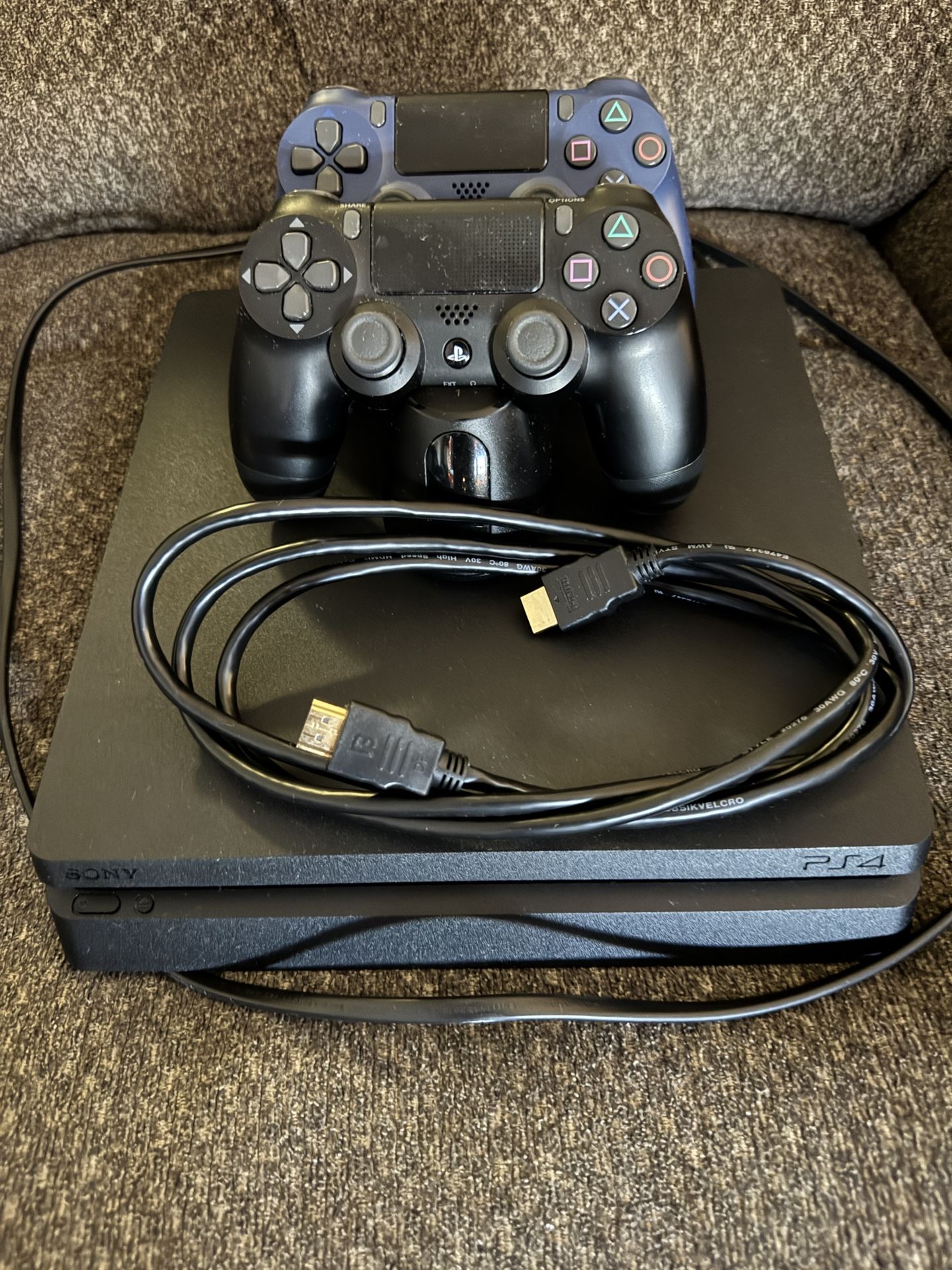 PS4 1TB