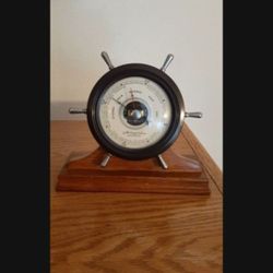 1950's vintage airguide barometer