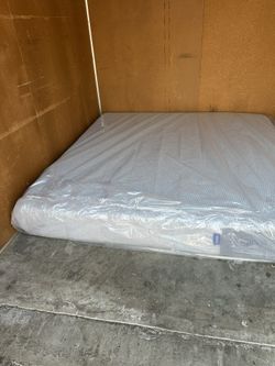 Brand New King Size 11β Casper Original Memory Foam Mattress!!