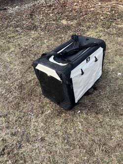 soft-sided collapsible animal crate