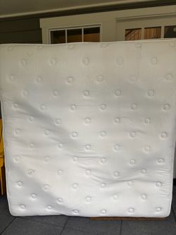 FREE: Westin Heavenly Bed- King Size FREE