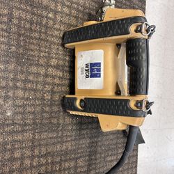 WYCO 995 Concrete Vibrator 