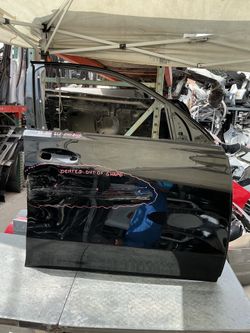 2020 - 2025 MERCEDES GLS SUV - RIGHT FRONT DOOR SHELL OEM