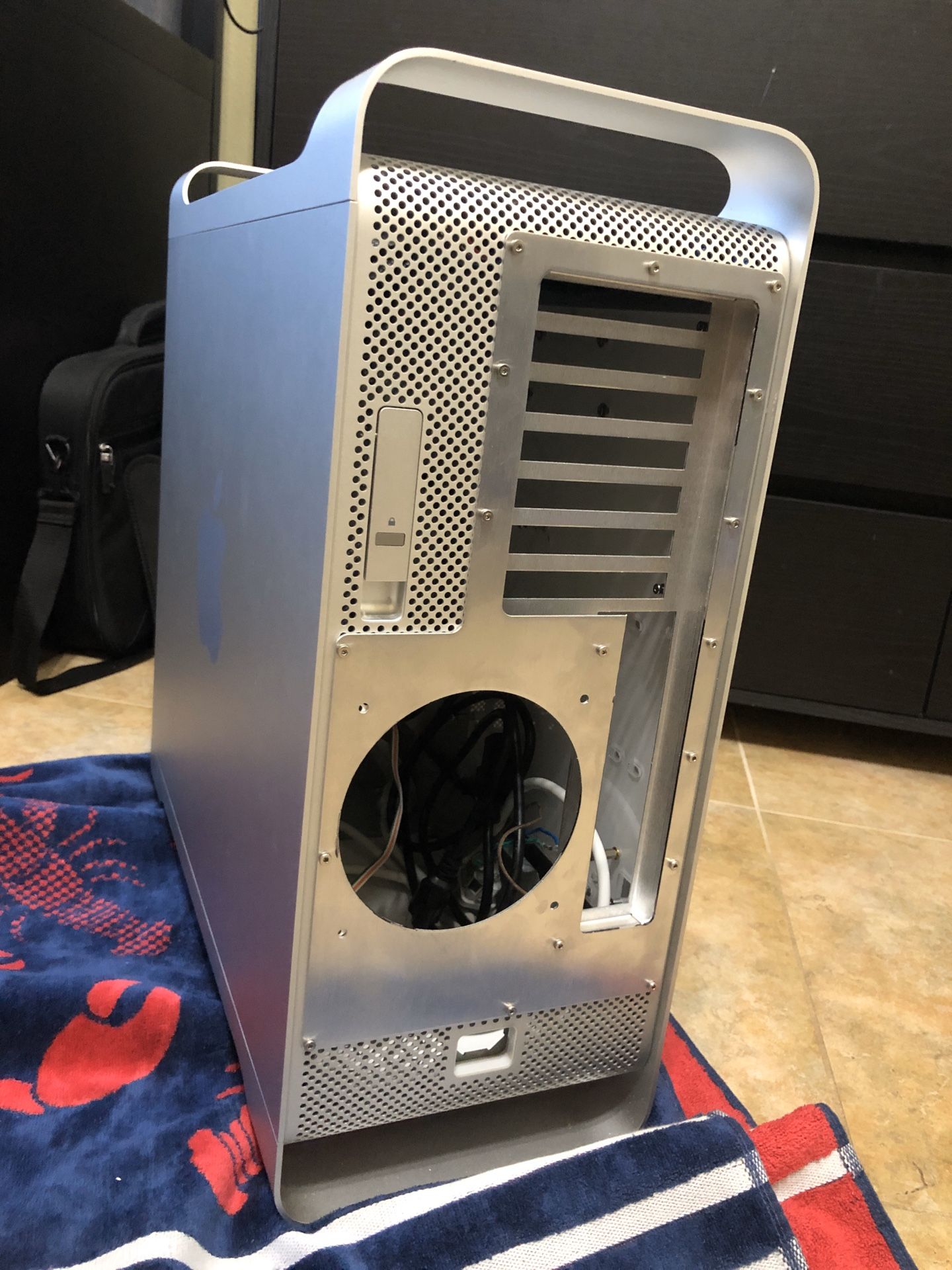 Custom Power Mac G5 - ATX mod