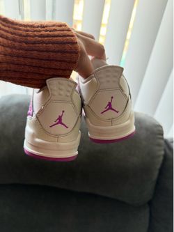 Air Jordan 4 Retro