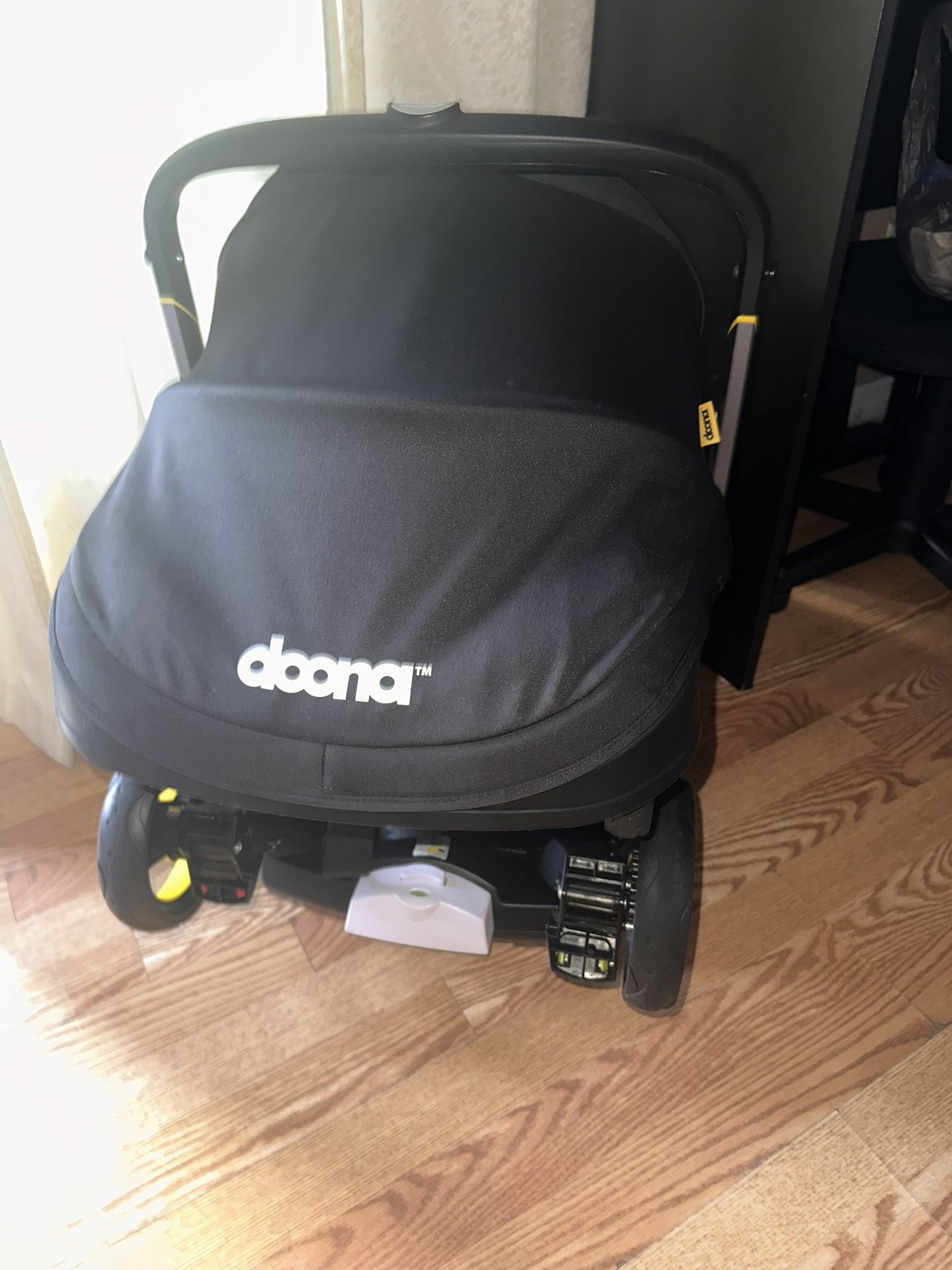 Doona Carset And Stroller