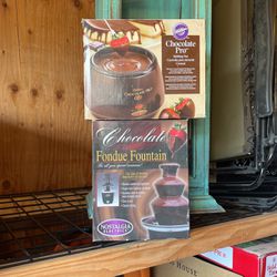 Chocolate Melting Pot And Fondue Fountain