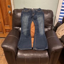Size 30/31 Silver Jeans Made In Canada NEW.