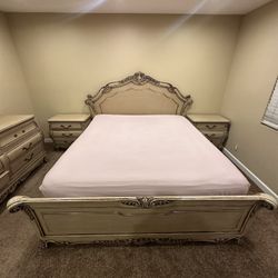 Cal king bedroom Set