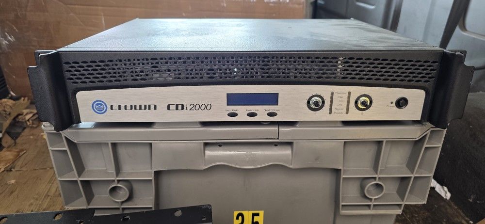 CROWN CDi 2000 Power Amp